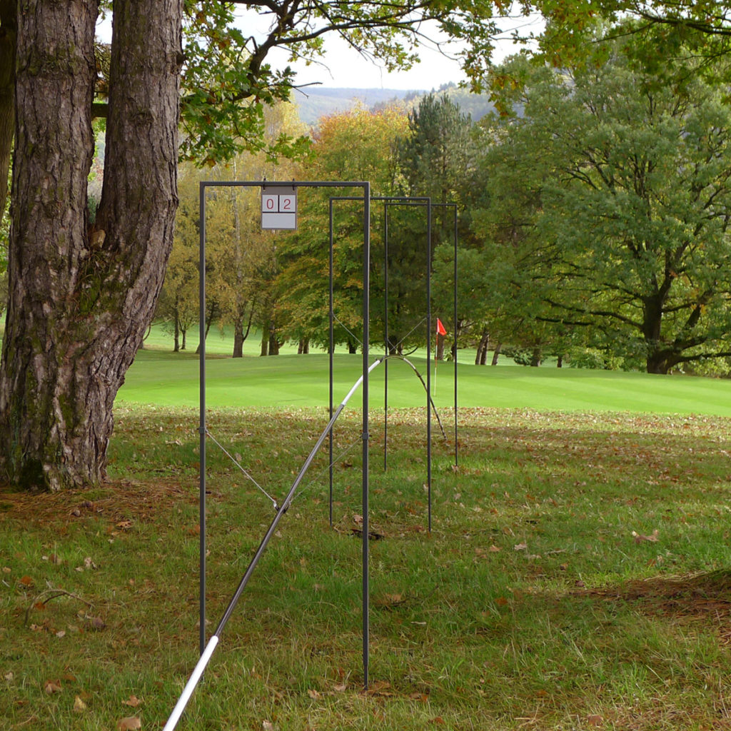 Pierre Courtois. Fore - Balistique, paraboles 2 – Sculptures in situ - Green Art Rougemont - Golf de Rougemont, Profondeville (BE) - 2017