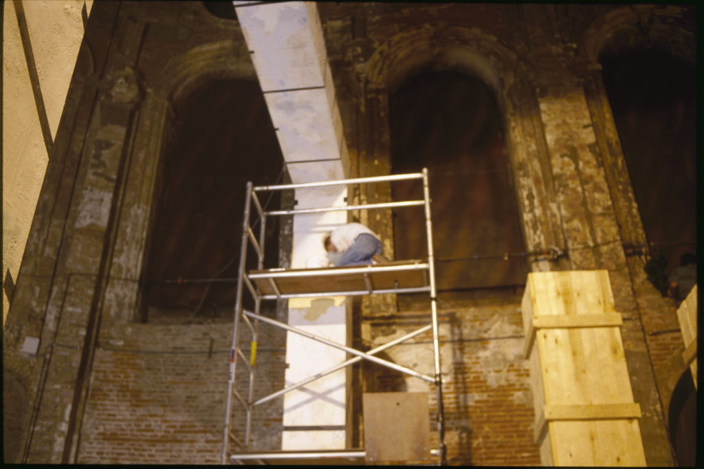 Pierre Courtois - L’Aller Vers, montage - 1993 - Intégration - Chapelle des Brigittines - Bruxelles