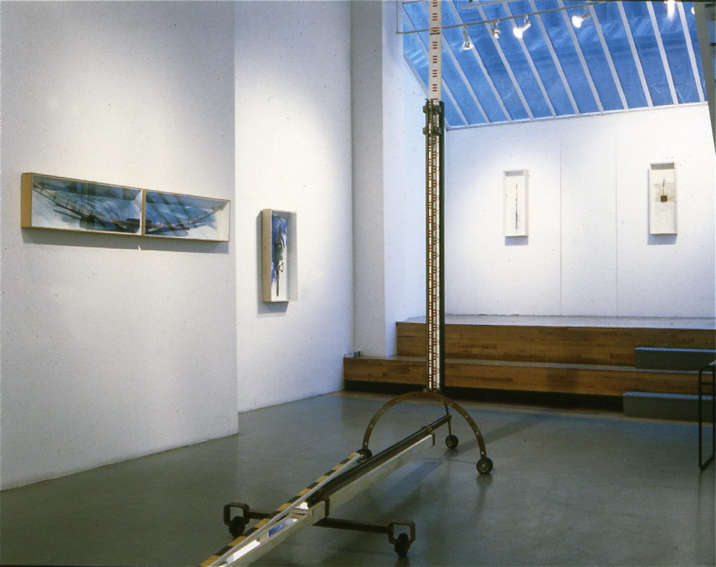 Pierre Courtois · Échelle de mesure · Installation Galerie Artwall+B Soho NY (USA) · 1995